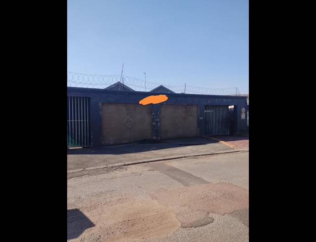 3 BEDROOM HOUSE FOR SALE IN BIRCHLEIGH